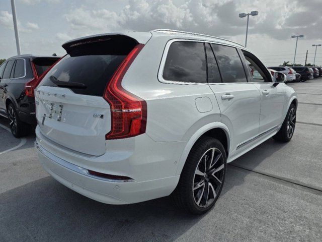 2025 Volvo XC90 Core