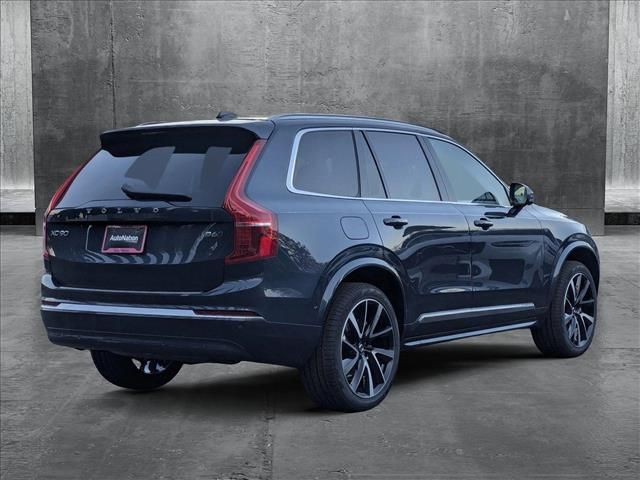 2025 Volvo XC90 Plus