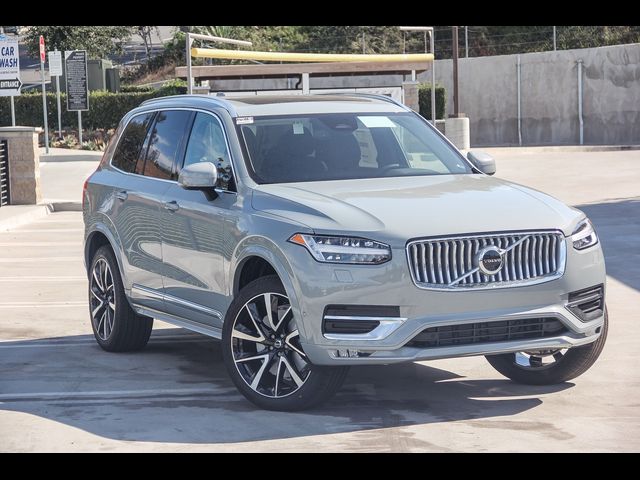 2025 Volvo XC90 Plus