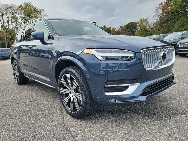 2025 Volvo XC90 Plus