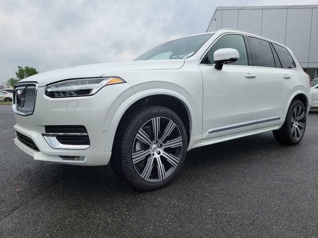 2025 Volvo XC90 Plus