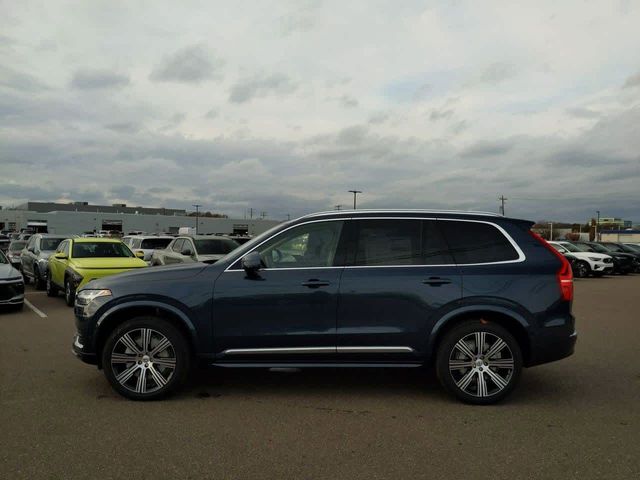 2025 Volvo XC90 Plus