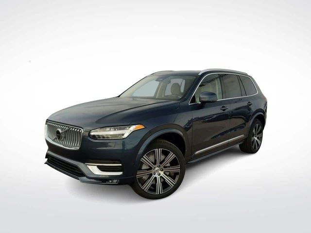 2025 Volvo XC90 Plus