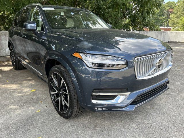 2025 Volvo XC90 Plus