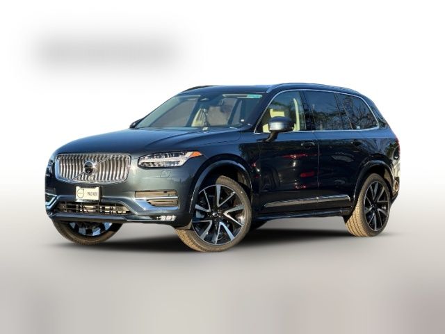 2025 Volvo XC90 Plus