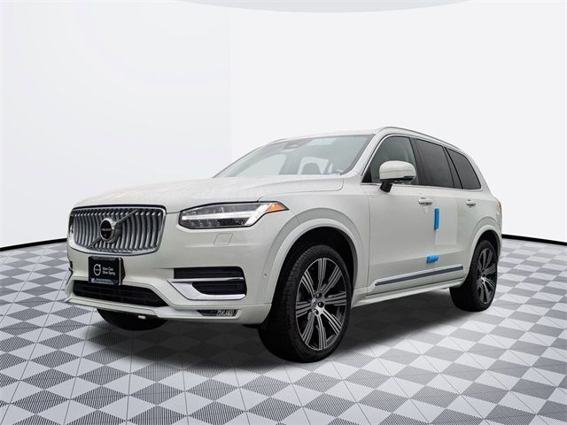 2025 Volvo XC90 Plus