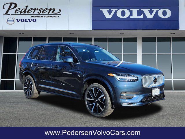 2025 Volvo XC90 Plus