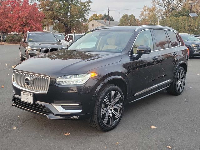 2025 Volvo XC90 Plus