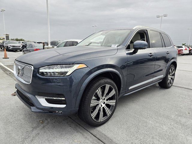 2025 Volvo XC90 Plus