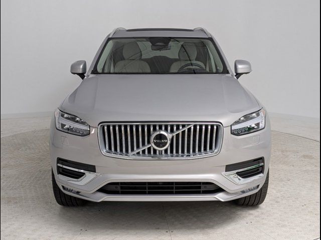 2025 Volvo XC90 Plus