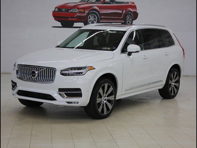 2025 Volvo XC90 Plus