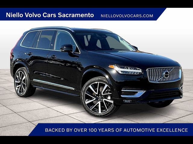 2025 Volvo XC90 Plus