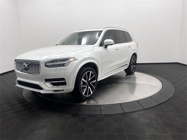 2025 Volvo XC90 Plus