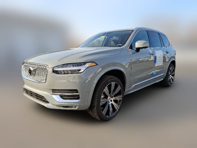 2025 Volvo XC90 Plus