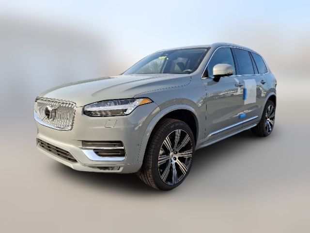 2025 Volvo XC90 Plus