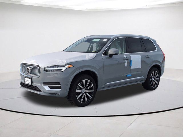 2025 Volvo XC90 Plus