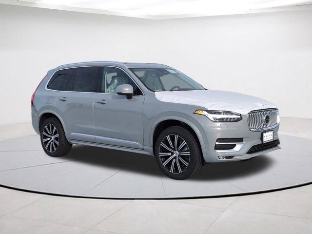 2025 Volvo XC90 Plus