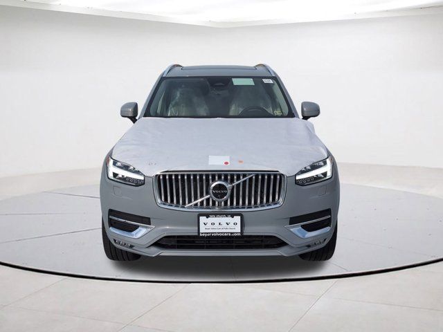 2025 Volvo XC90 Plus