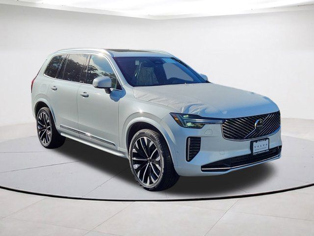 2025 Volvo XC90 Plus
