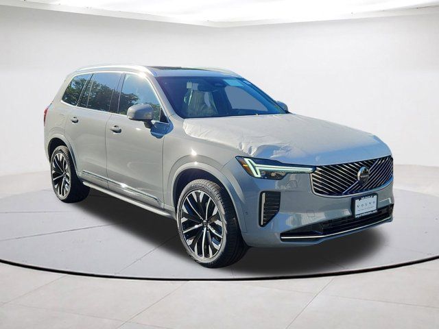 2025 Volvo XC90 Plus
