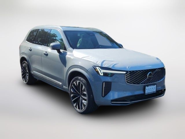 2025 Volvo XC90 Plus