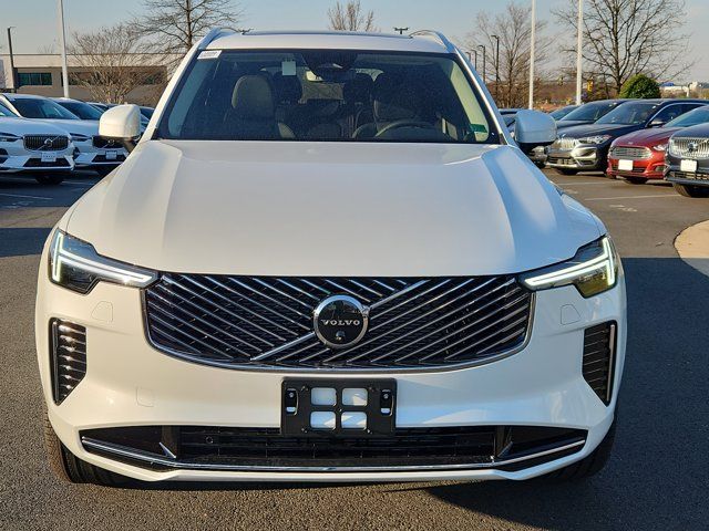 2025 Volvo XC90 Plus