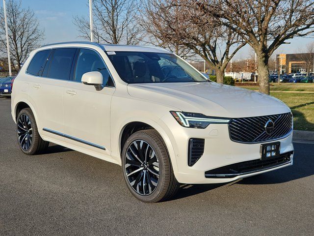 2025 Volvo XC90 Plus