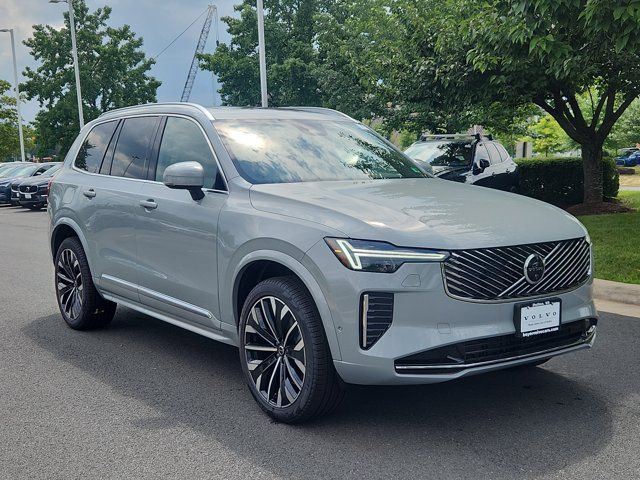 2025 Volvo XC90 Plus