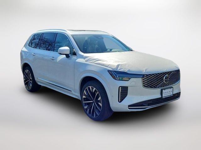 2025 Volvo XC90 Plus