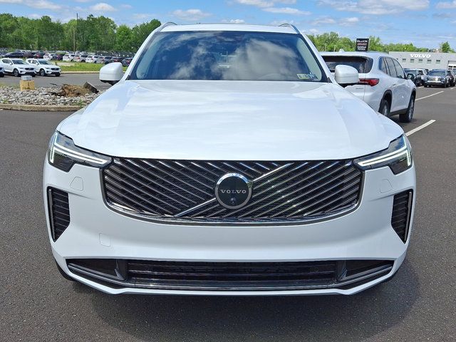 2025 Volvo XC90 Plus