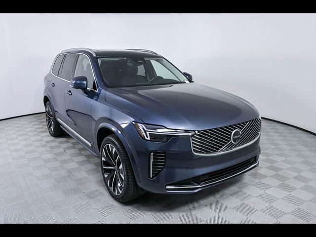 2025 Volvo XC90 Plus