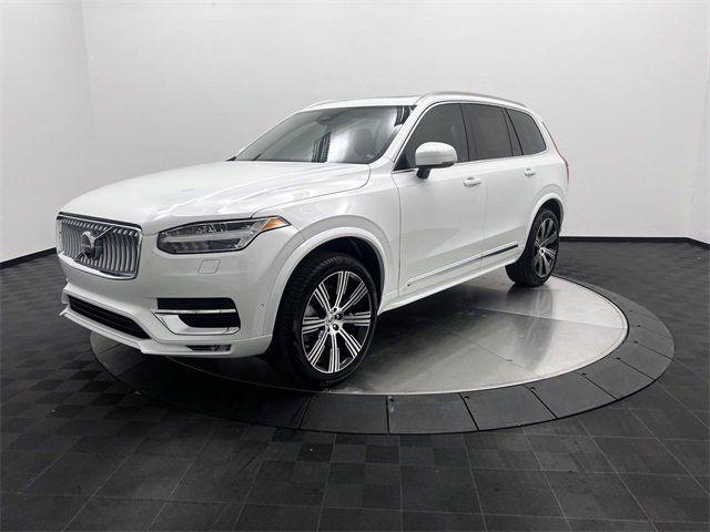 2025 Volvo XC90 Plus