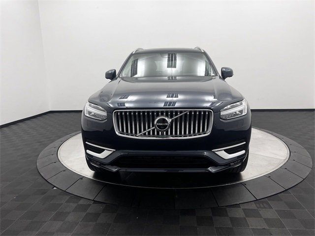 2025 Volvo XC90 Plus