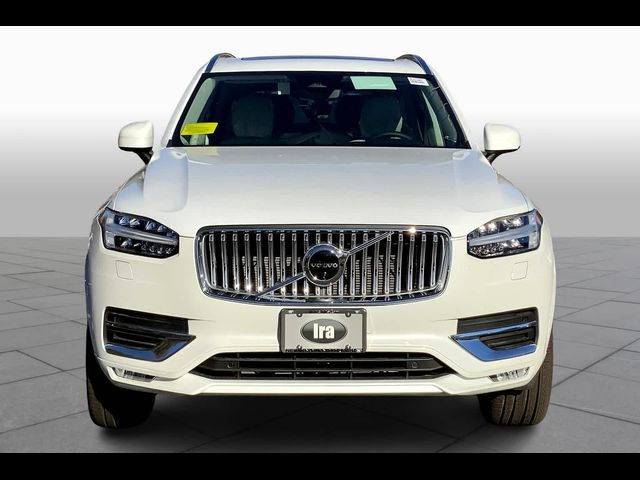 2025 Volvo XC90 Plus