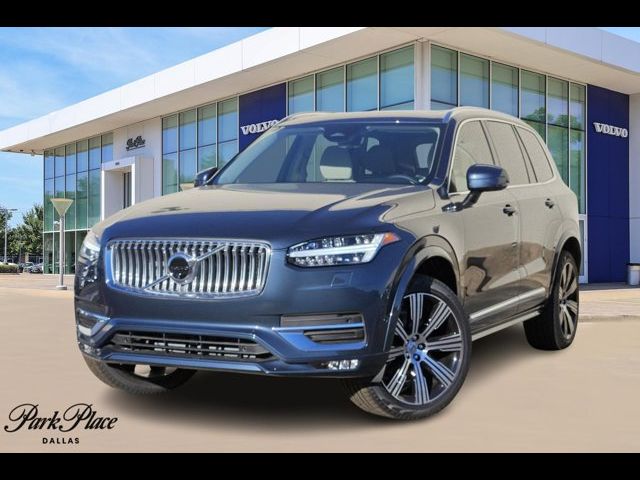 2025 Volvo XC90 Plus