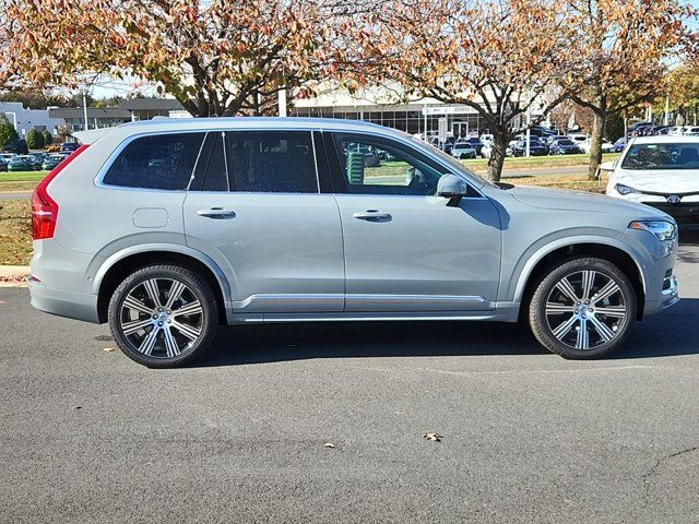 2025 Volvo XC90 Plus