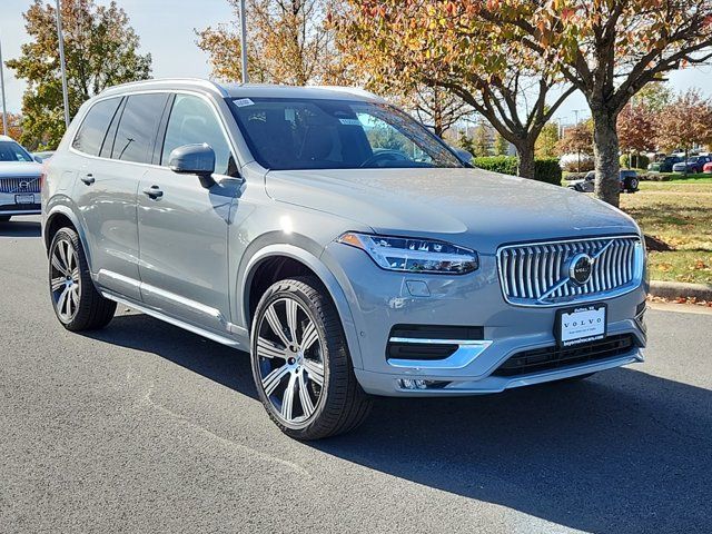 2025 Volvo XC90 Plus