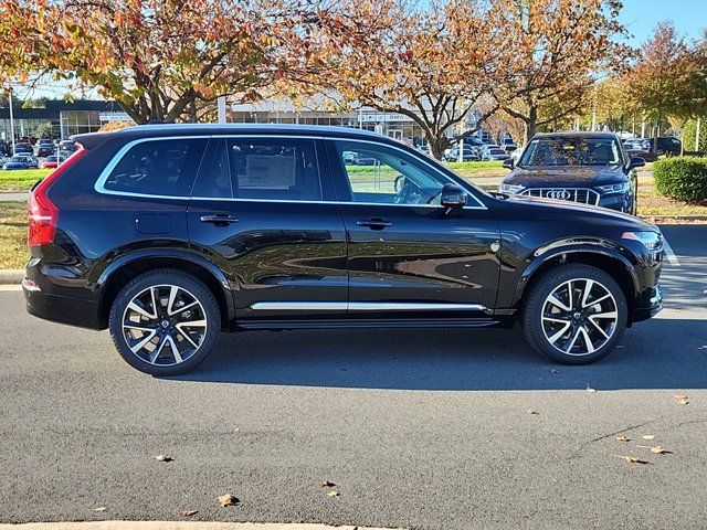 2025 Volvo XC90 Plus