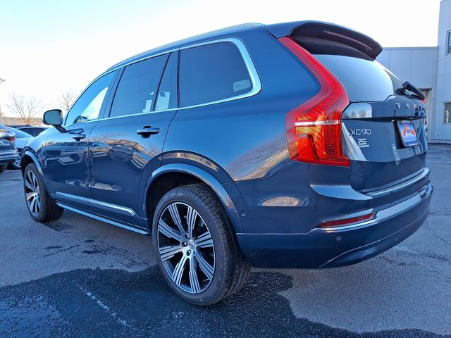 2025 Volvo XC90 Plus