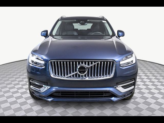 2025 Volvo XC90 Plus