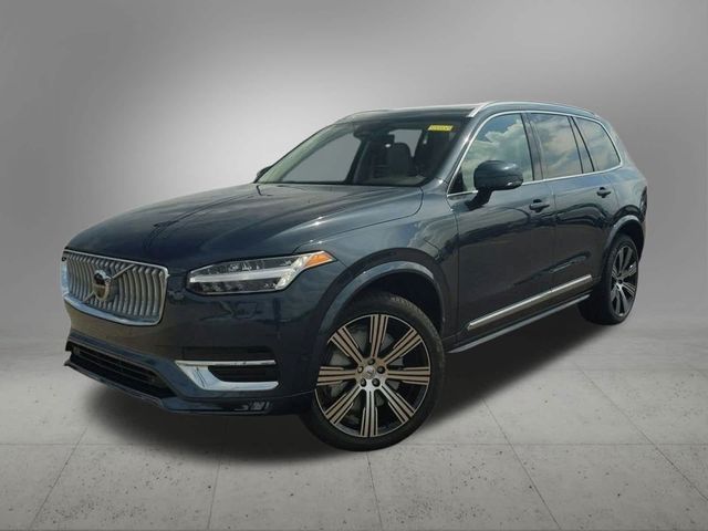 2025 Volvo XC90 Plus