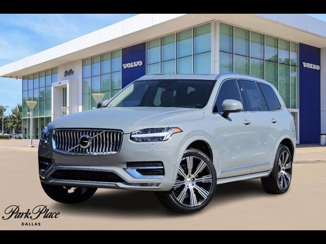 2025 Volvo XC90 Plus