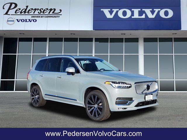 2025 Volvo XC90 Plus