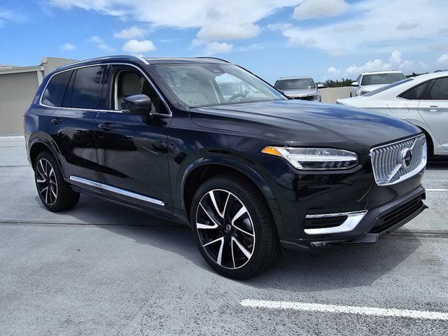 2025 Volvo XC90 Plus