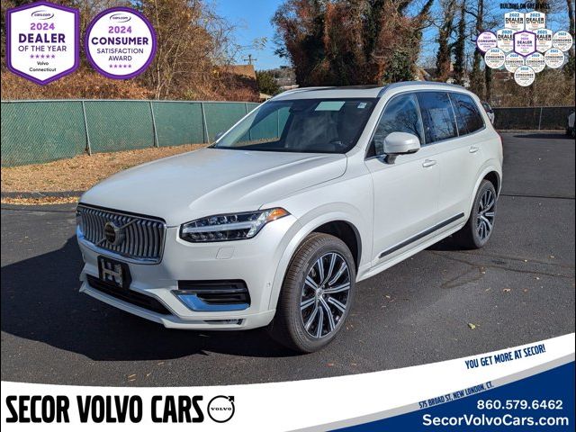 2025 Volvo XC90 Plus