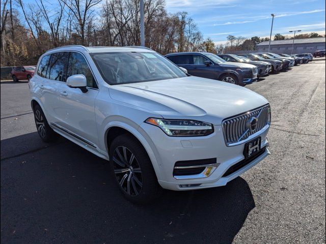 2025 Volvo XC90 Plus