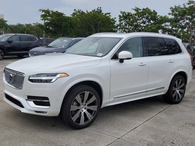 2025 Volvo XC90 Plus