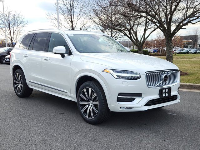 2025 Volvo XC90 Plus