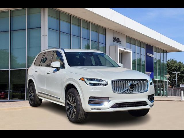 2025 Volvo XC90 Plus