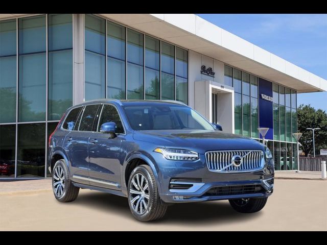 2025 Volvo XC90 Plus